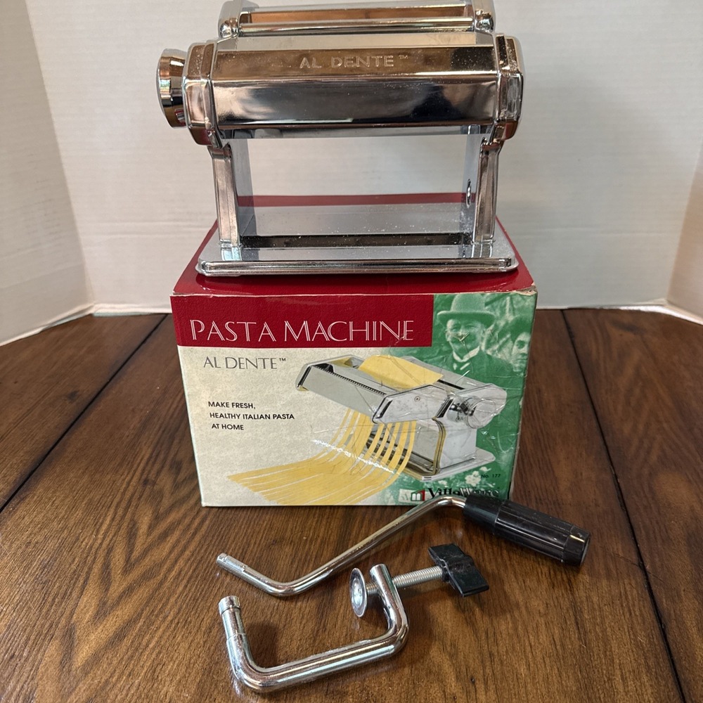 Villaware Al Dente Italian Manual Pasta Machine No. 177, 7 Thickness Settings
